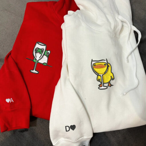 Custom Embroidered Frog and Duck Drinking Matching Hoodies for Couples, Personalized Couple Sweatshirt, Couple Embroidered Sweatshirt, Valentine's Day Gifts Idea For Him Her - Image 4