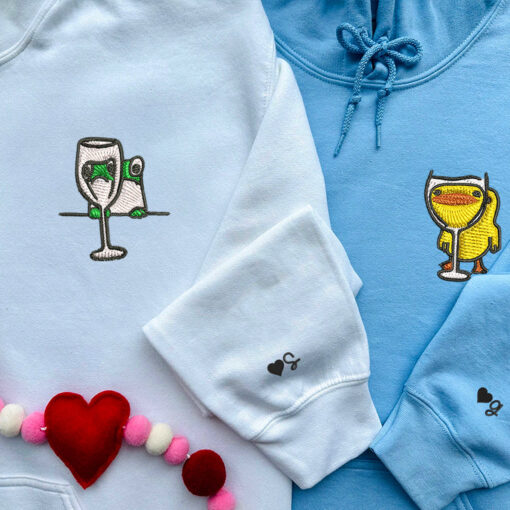 Custom Embroidered Frog and Duck Drinking Matching Hoodies for Couples, Personalized Couple Sweatshirt, Couple Embroidered Sweatshirt, Valentine's Day Gifts Idea For Him Her - Image 5